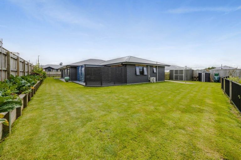 Photo of property in 4 Bianca Crescent, Stratford, 4332