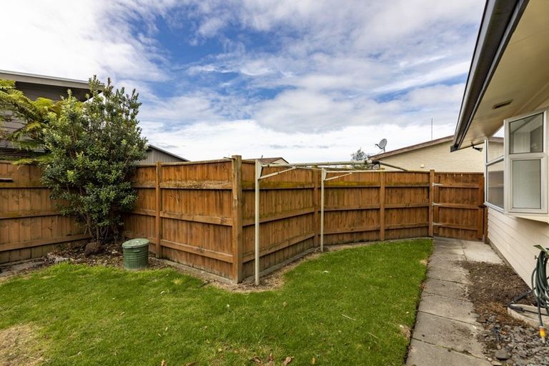 Photo of property in 12 Coventry Avenue, Tamatea, Napier, 4112