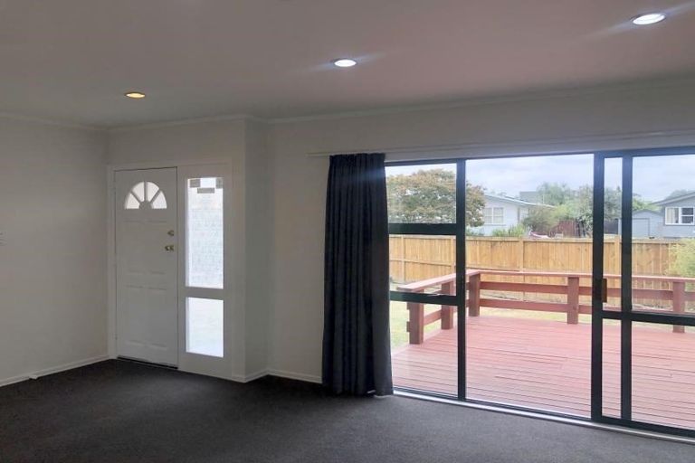 Photo of property in 12 Sacha Place, Glenview, Hamilton, 3206