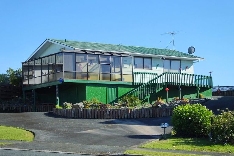 Photo of property in 38 Tamatea Drive, Snells Beach, 0920