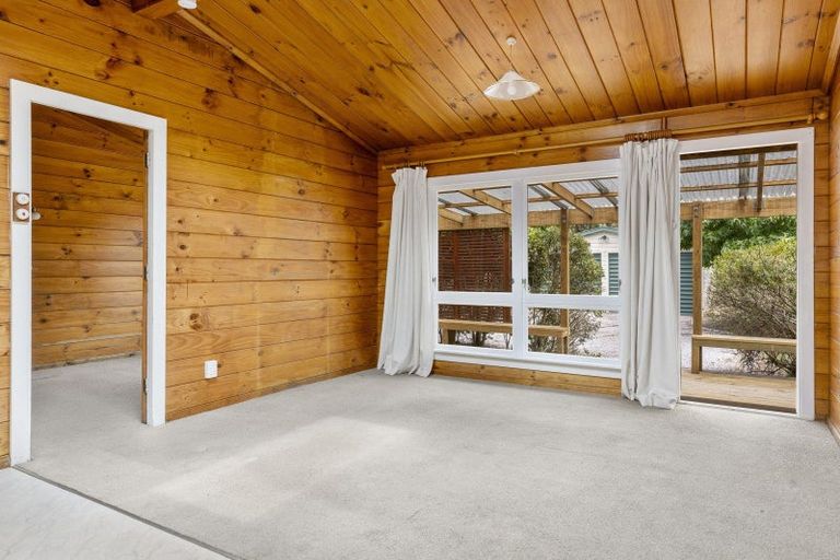Photo of property in 47 Whakaipo Avenue, Taupo, 3330