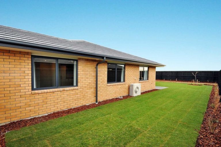 Photo of property in 5 Meadows Drive, Rolleston, 7615