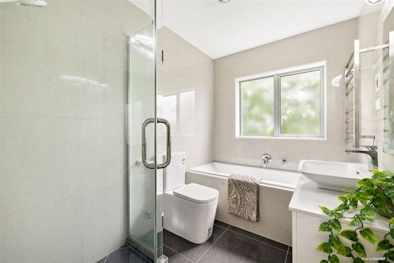 Photo of property in 24 Kellett Road, Ranui, Auckland, 0612