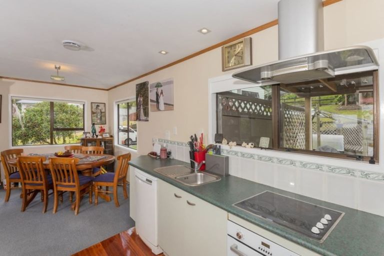Photo of property in 10 Granfield Place, Te Kamo, Whangarei, 0112