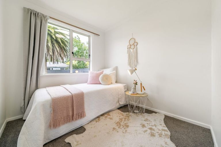 Photo of property in 4 Routley Crescent, Elderslea, Upper Hutt, 5018