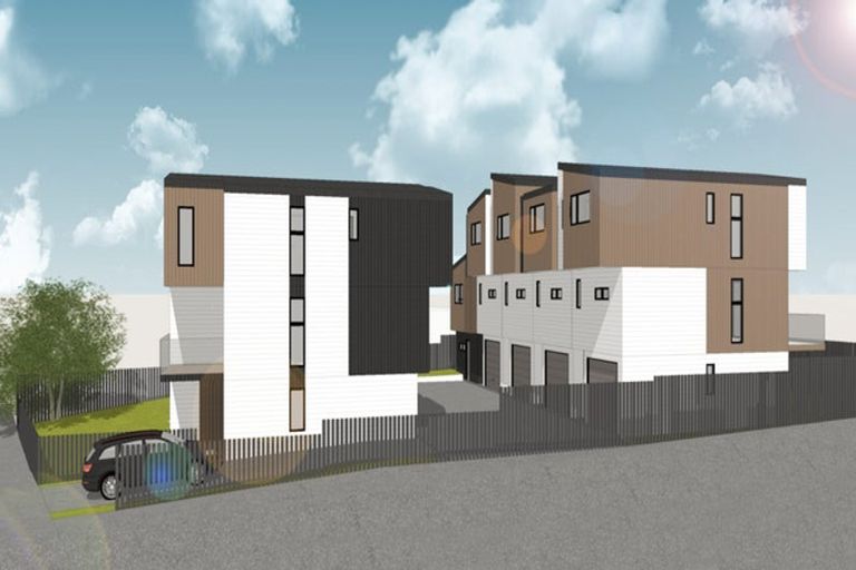 Photo of property in 21 Smythe Road, Henderson, Auckland, 0612