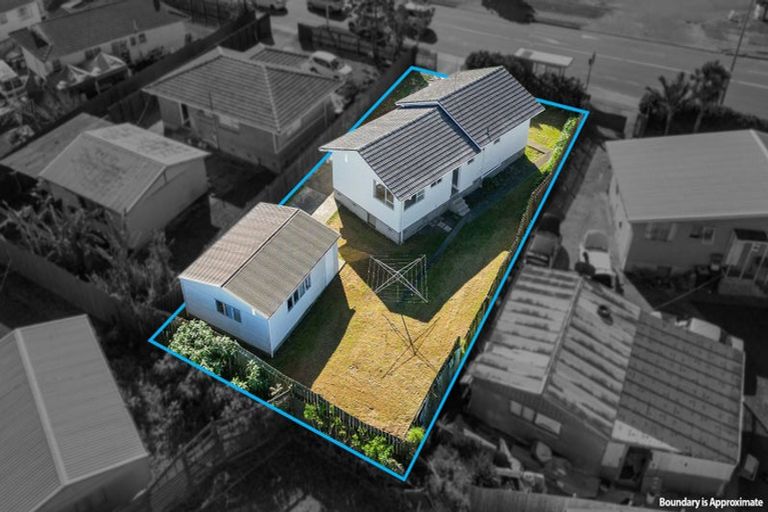 Photo of property in 161 Dawson Road, Clover Park, Auckland, 2023