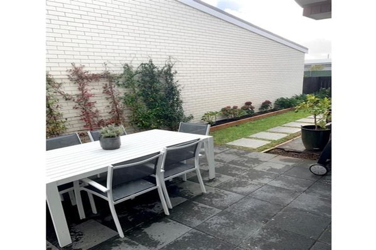 Photo of property in 5 Mettle Lane, Papakura, 2110