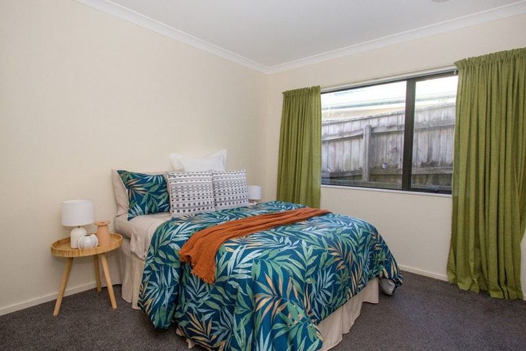 Photo of property in 14a Claverton Grove, Churton Park, Wellington, 6037
