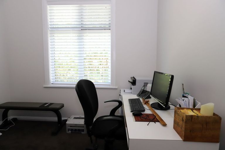 Photo of property in 25 Portia Street, Stratford, 4332