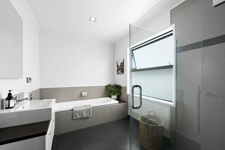 Photo of property in 5 Hawkridge Rise, Huntington, Hamilton, 3210