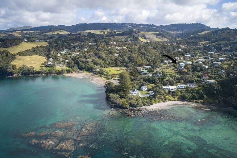 Photo of property in 47 Grand View Road, Leigh, 0985