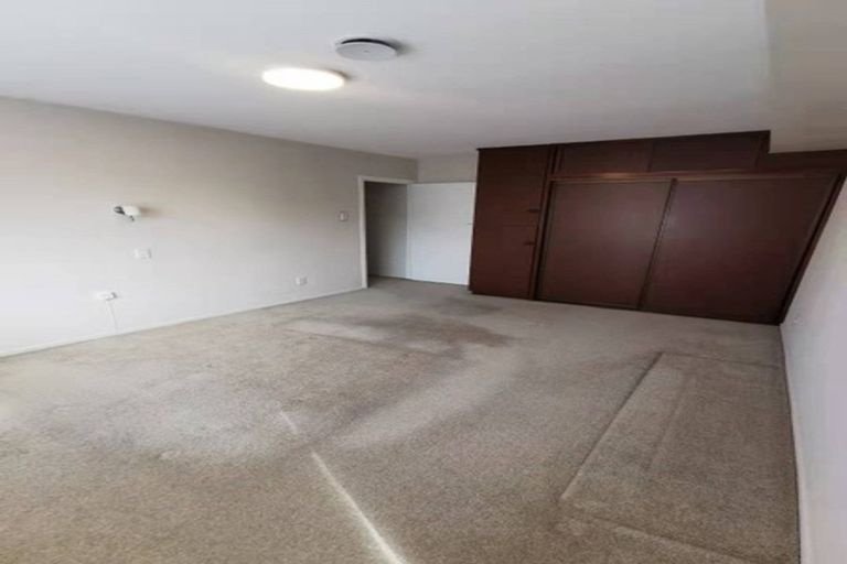 Photo of property in 11 Manor Place, Bryndwr, Christchurch, 8053