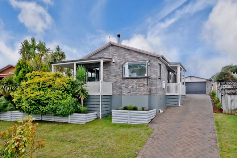 Photo of property in 45 Splitt Avenue, Glenview, Hamilton, 3206