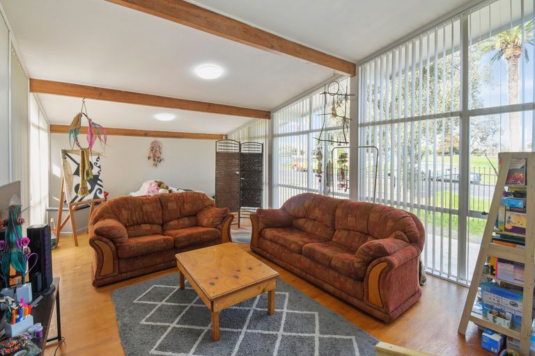 Photo of property in 45a Jellicoe Road, Manurewa, Auckland, 2102