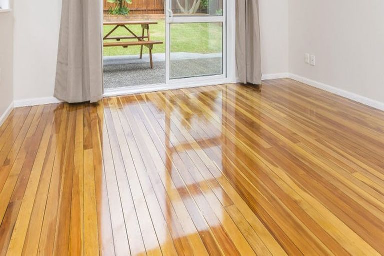 Photo of property in 1/184 Forrest Road, Forrest Hill, Auckland, 0620