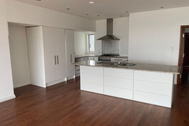 Photo of property in 103 Coronation Road, Hillcrest, Auckland, 0627