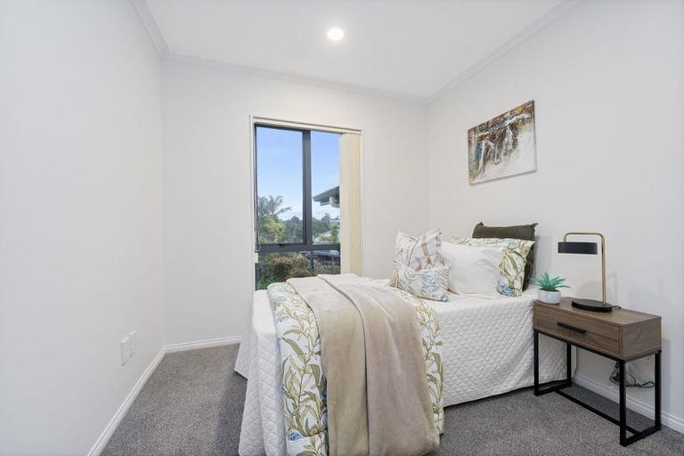 Photo of property in 6 Rosebay Rise, Henderson, Auckland, 0610