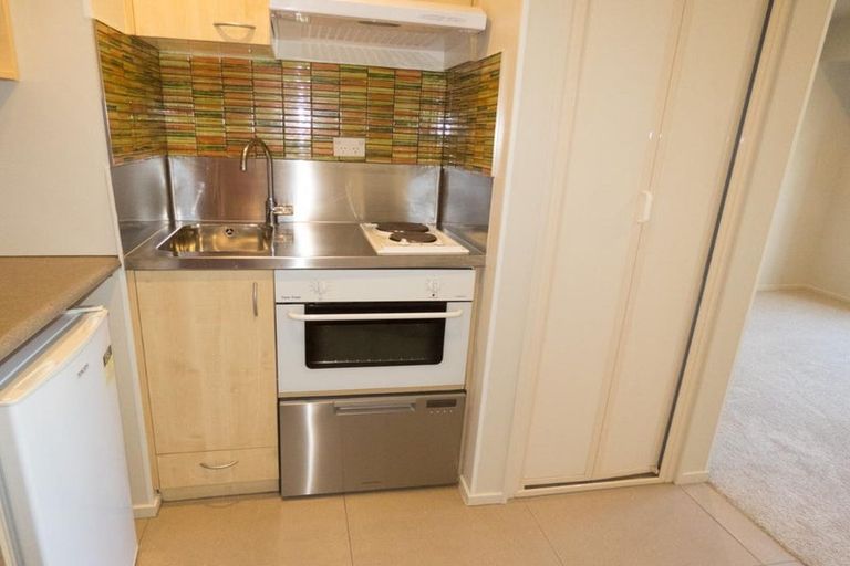 Photo of property in 2c/10 Crown Lynn Place, New Lynn, Auckland, 0600