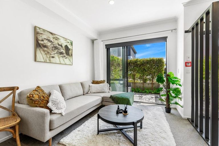 Photo of property in 102/199 Hobsonville Road, Hobsonville, Auckland, 0616