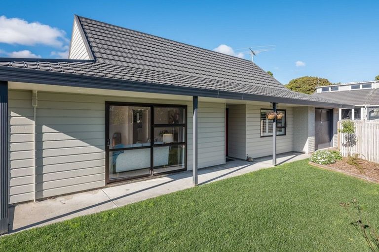 Photo of property in 10b Nathan Avenue, Paraparaumu Beach, Paraparaumu, 5032