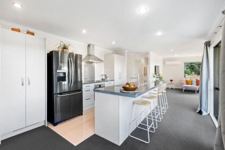 Photo of property in 176 Omata Road, Blagdon, New Plymouth, 4310