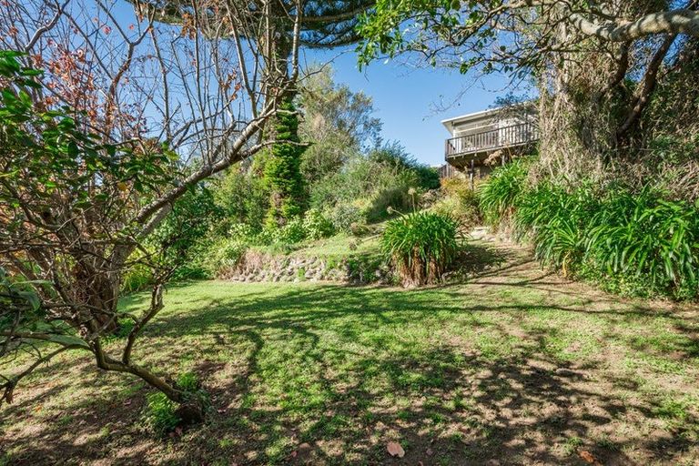 Photo of property in 55 Aorangi Road, Paraparaumu, 5032