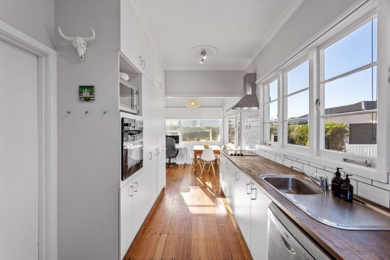 Photo of property in 1020 Southland Road, Raureka, Hastings, 4120