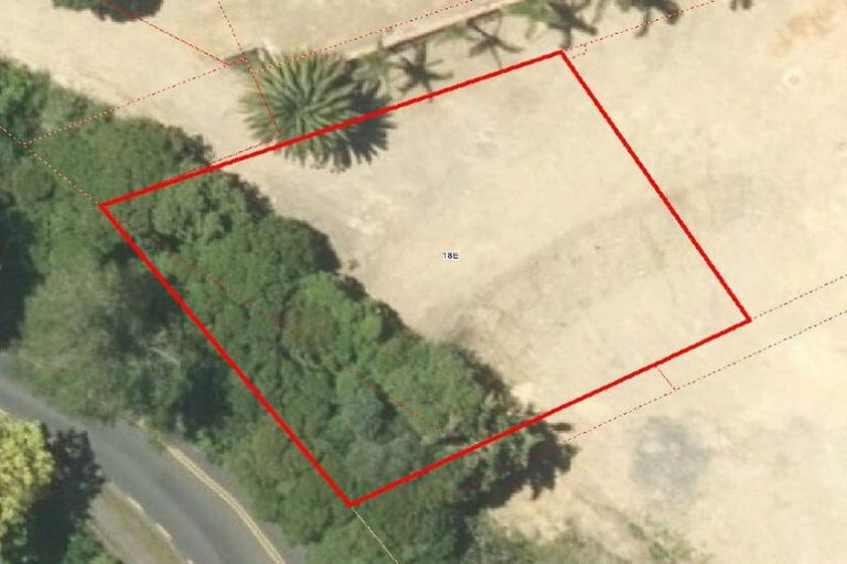 Photo of property in 18e Coutts Avenue, Paihia, 0200