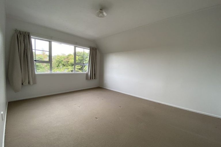 Photo of property in 18 Wilfred Street, Tawa, Wellington, 5028