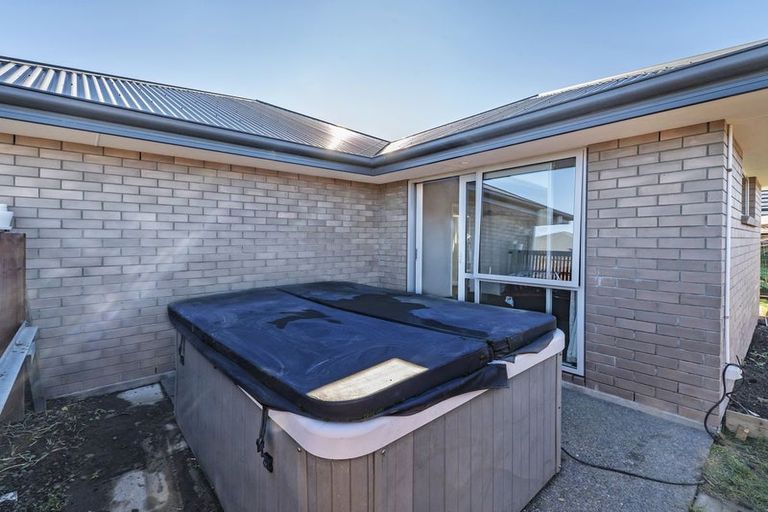 Photo of property in 12 Fibonacci Way, Leeston, 7632