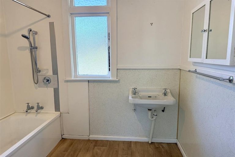 Photo of property in 62 Marlborough Street, Greymouth, 7805