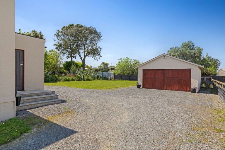 Photo of property in 16 Avon Street, Rongotea, 4476
