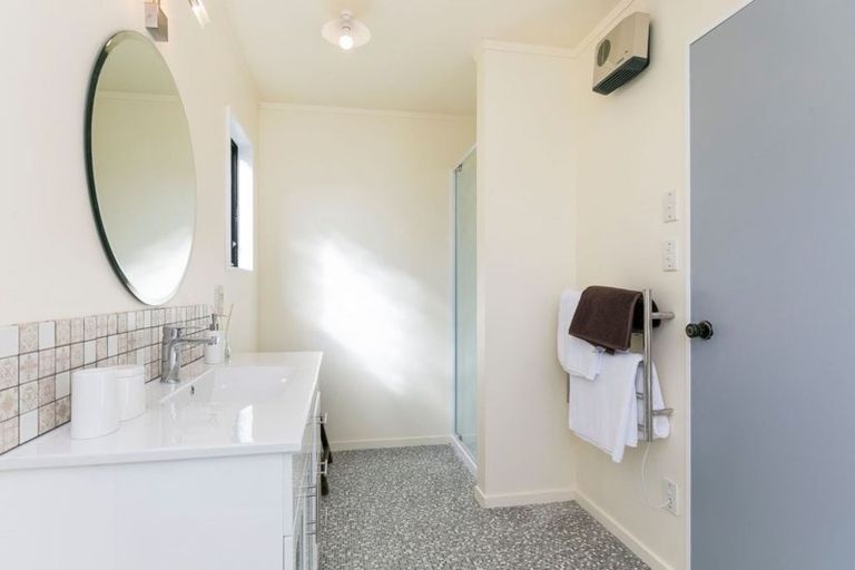 Photo of property in 7 Makatote Grove, Churton Park, Wellington, 6037