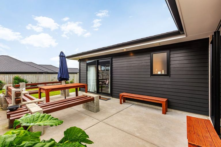 Photo of property in 29 Topsail Way, Whitby, Porirua, 5024