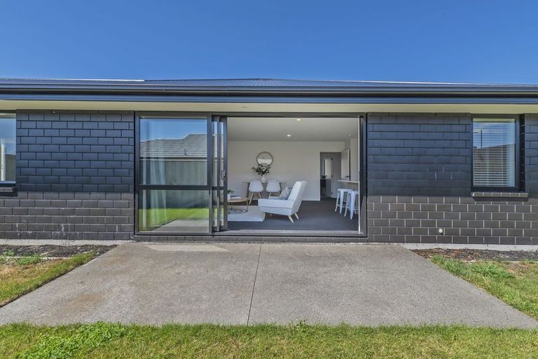 Photo of property in 3 Marliece Street, Rolleston, 7614