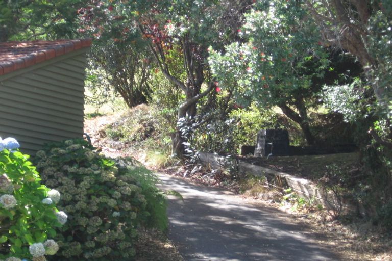 Photo of property in 31 Brigantine Drive, Beach Haven, Auckland, 0626