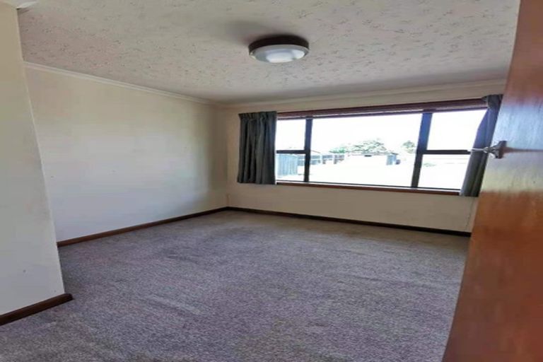 Photo of property in 18 Seymour Street, Hornby, Christchurch, 8042