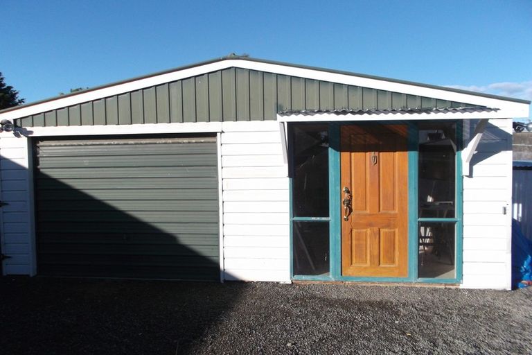 Photo of property in 176 Tiro Tiro Road, Levin, 5510