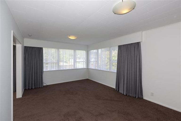 Photo of property in 4 Oriwa Street, Waikanae, 5036