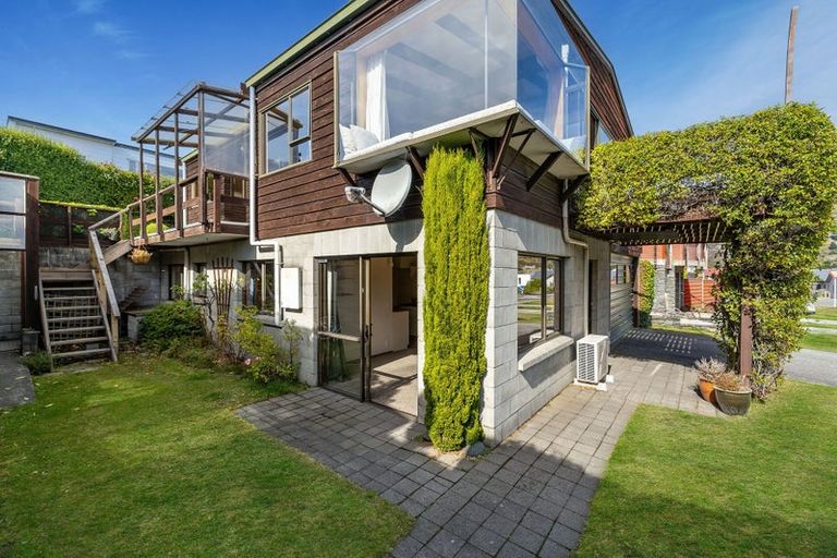 Photo of property in 62 Stewart Street, Frankton, Queenstown, 9300