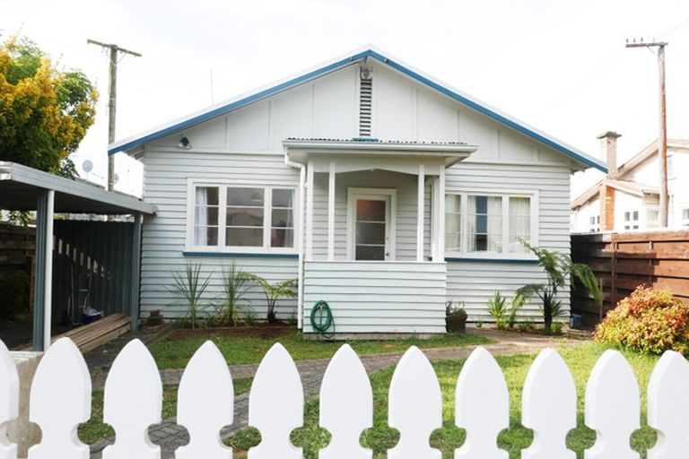 Photo of property in 94u1 Norton Road, Frankton, Hamilton, 3204