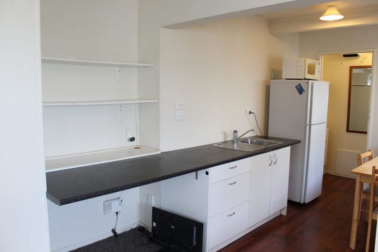 Photo of property in 1/128 London Street, Dunedin Central, Dunedin, 9016