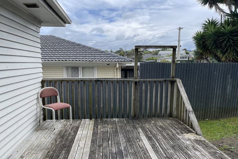 Photo of property in 15 James Street, Glenfield, Auckland, 0629
