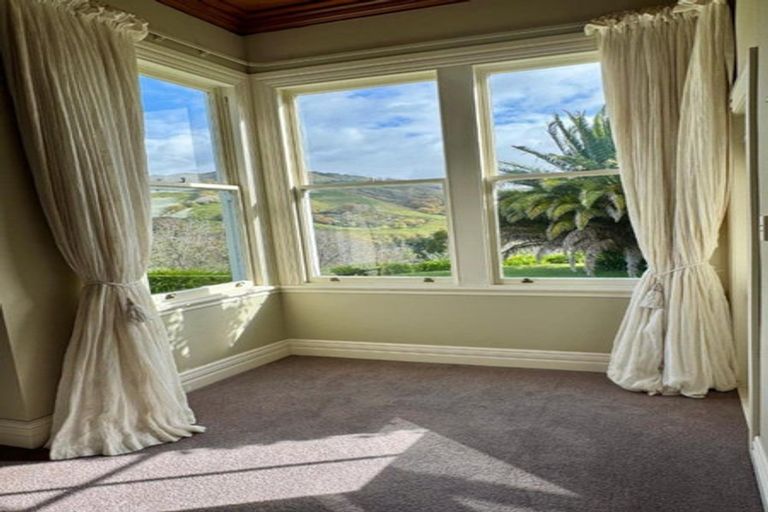 Photo of property in 52 Waipuka Road, Waimarama, Havelock North, 4294