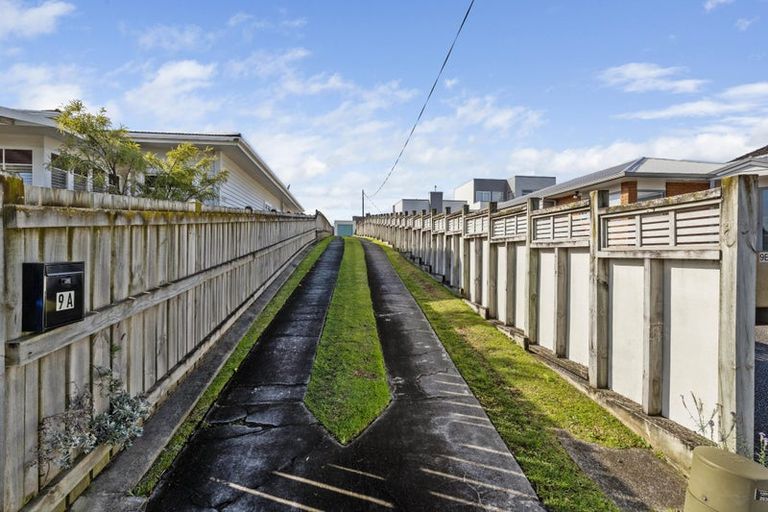 Photo of property in 9a Chilman Street, Strandon, New Plymouth, 4312