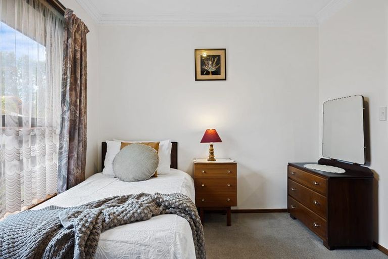 Photo of property in 15 Yellowstone Crescent, Burwood, Christchurch, 8083