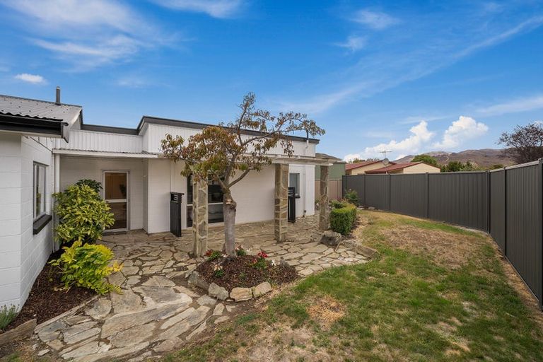 Photo of property in 4 Gavan Street, Cromwell, 9310