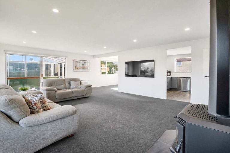 Photo of property in 23 Charles Street, Weston, Oamaru, 9401