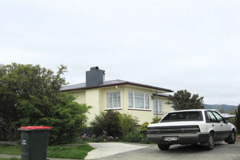 Photo of property in 4 Kipling Crescent, Stoke, Nelson, 7011